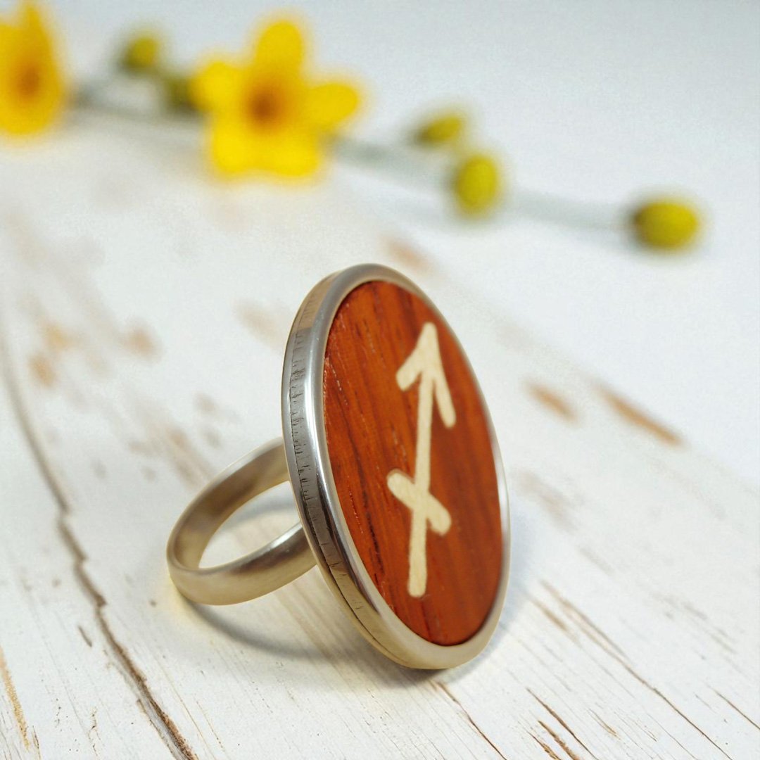 Anillo de madera con símbolo Sagitario y base ajustable de acero inoxidable