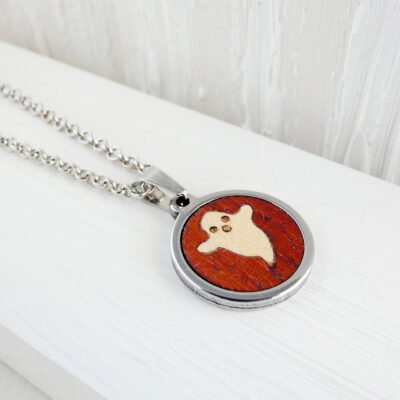 Colgante fantasma de madera hecho a mano en marquetería con base y cadena de acero inoxidable